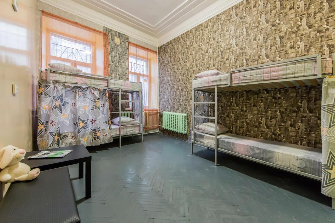 Hostel Vokzalnaya 키예프 외부 사진