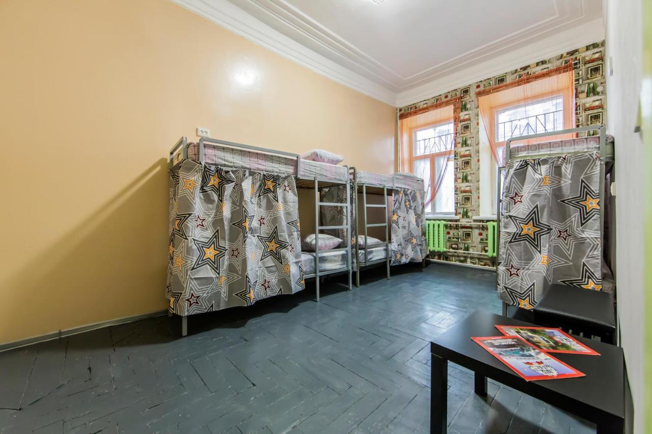 Hostel Vokzalnaya 키예프 외부 사진